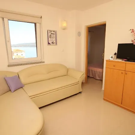 By The Sea Valun, Cres - 8086 Apartment Valun