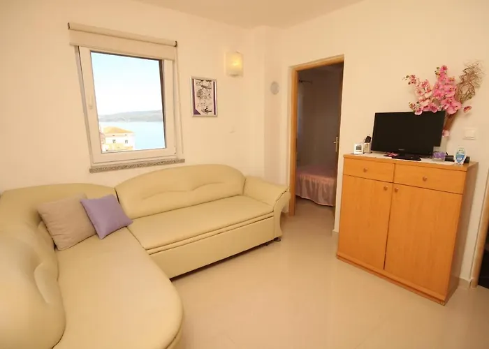 By The Sea Valun, Cres - 8086 Apartment Valun