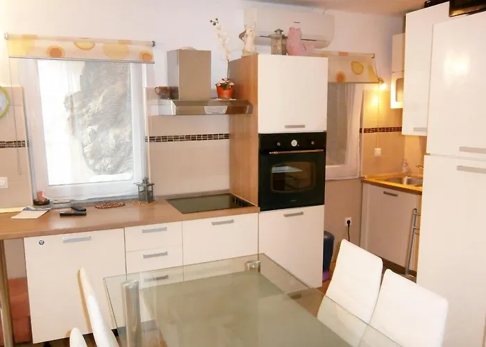 Apartment By The Sea Valun, Cres - 8086