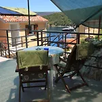 By The Sea Valun, Cres - 8086 アパート