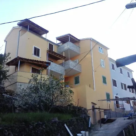 By The Sea Valun, Cres - 8086 アパート *